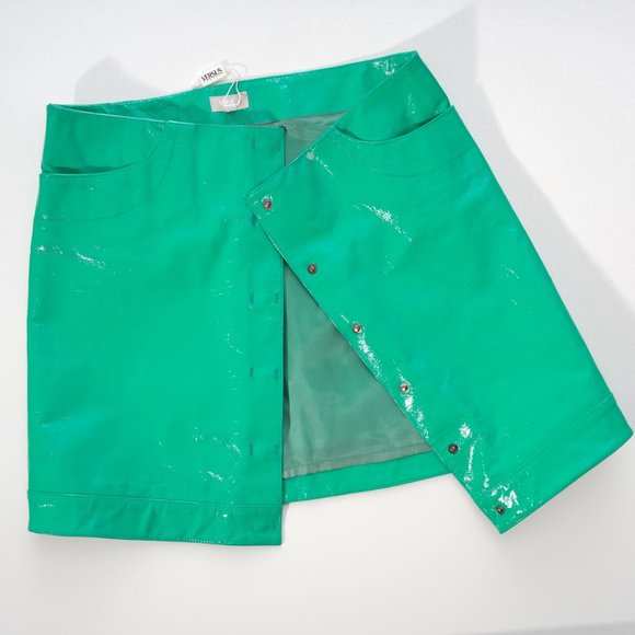 NWOT VERSUS VERSACE Patent Leather Mini Skirt 42 - Picture 1 of 11